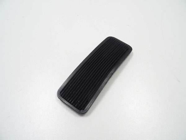 Goma pedal acelerador 66-74 13cm longitud FIAT 124 Spider, 124 Coupé