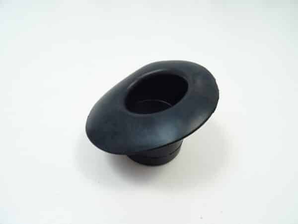 Manchette de support de pare-chocs arrière gauche 75-85 EURO/US Fiat 124 Spider