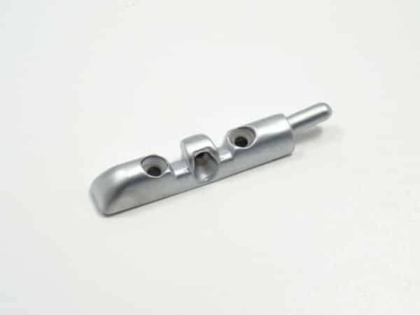 Ancla 79-85 derecha org. Diseño Tornillo 8mm Fiat 124 Spider