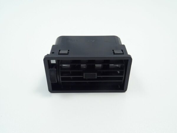 Buse de ventilateur dans la console de radio noir 83-85 Fiat 124 Spider