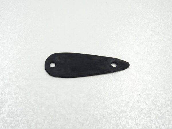 Gancho de goma para lona inferior 66-82 izquierda o derecha Fiat 124 Spider