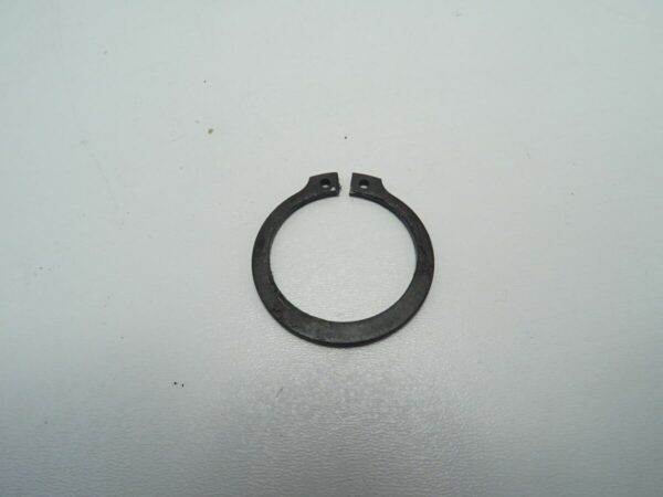 Circlip 28mm (eje de entrada delantero) Fiat 124 Spider, 124 Coupé