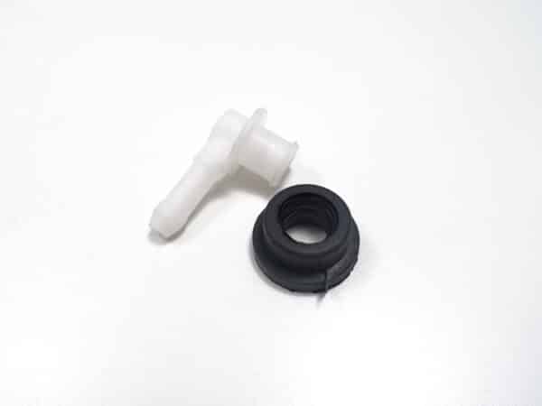 Raccord maître cylindre de frein 69-85 plastique FIAT 124 Spider, 124 Coupé