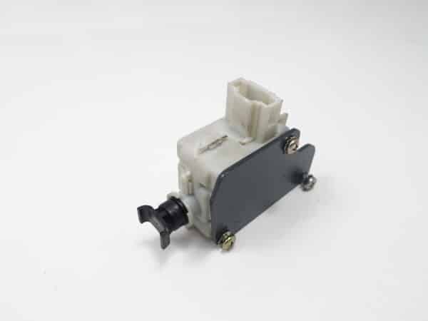 Kit de reparación del motor de la cerradura eléctrica del portón trasero del FIAT 124 Spider (83-85)