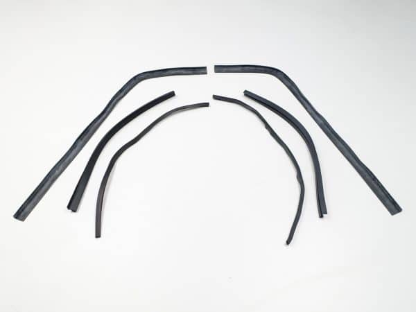 Dichtungssatz Dreiecksscheibe Verdeckgestänge Premium Fiat 124 Spider